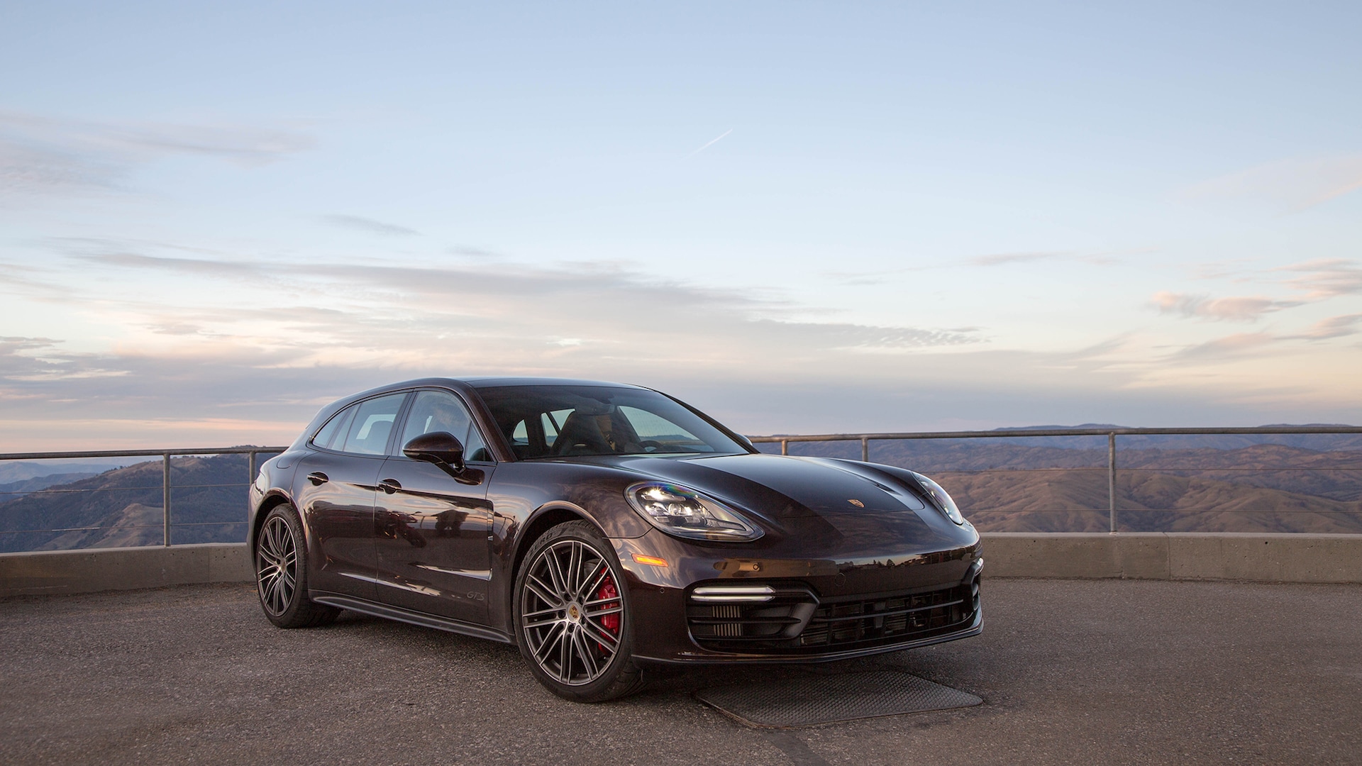 2019 Porsche Panamera GTS Sport Turismo