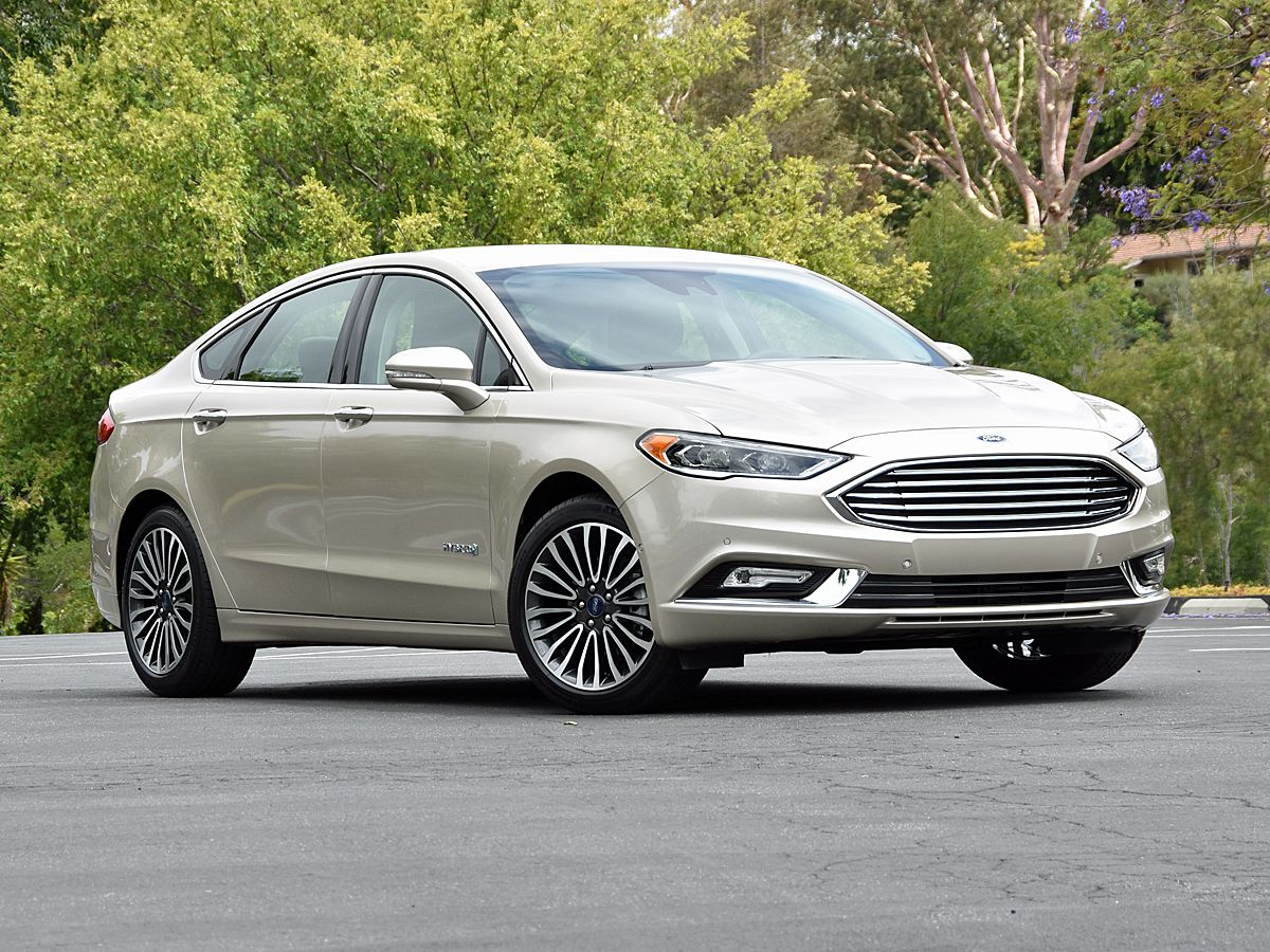First Drive Review: 2017 Ford Fusion remains one of the most stylish and  refined midsize family sedans you can buy – New York Daily News