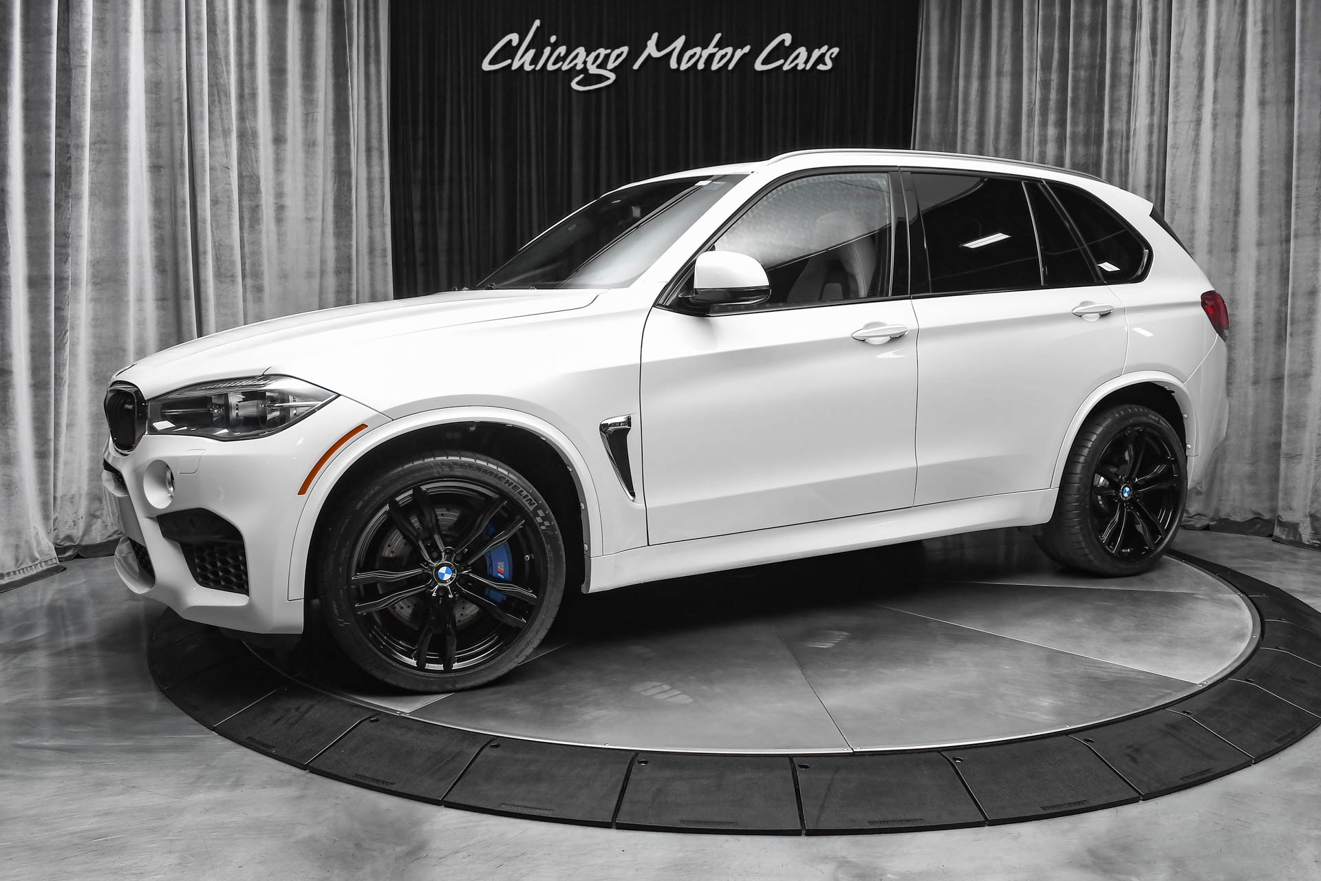 Used 2016 BMW X5M $106k+MSRP! Executive Package! Beige Leather! For Sale  (Special Pricing) | Chicago Motor Cars Stock #18051