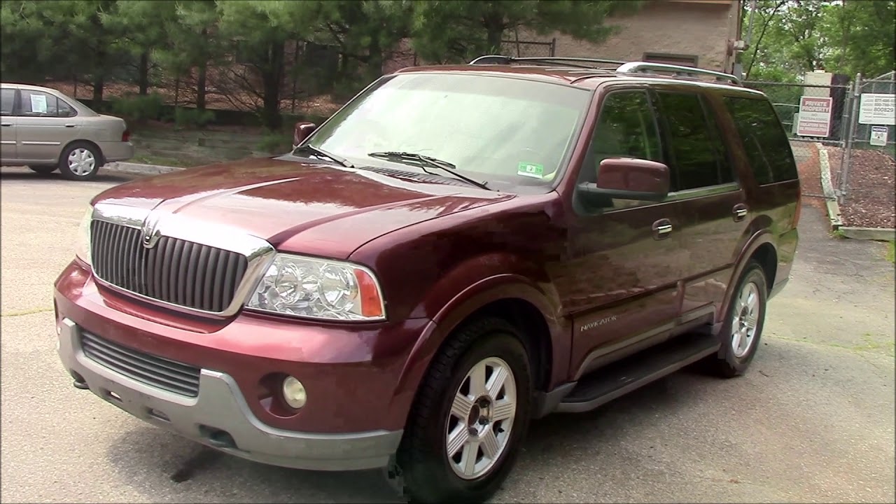2003 Lincoln Navigator Base Maroon 4x4 for sale - YouTube