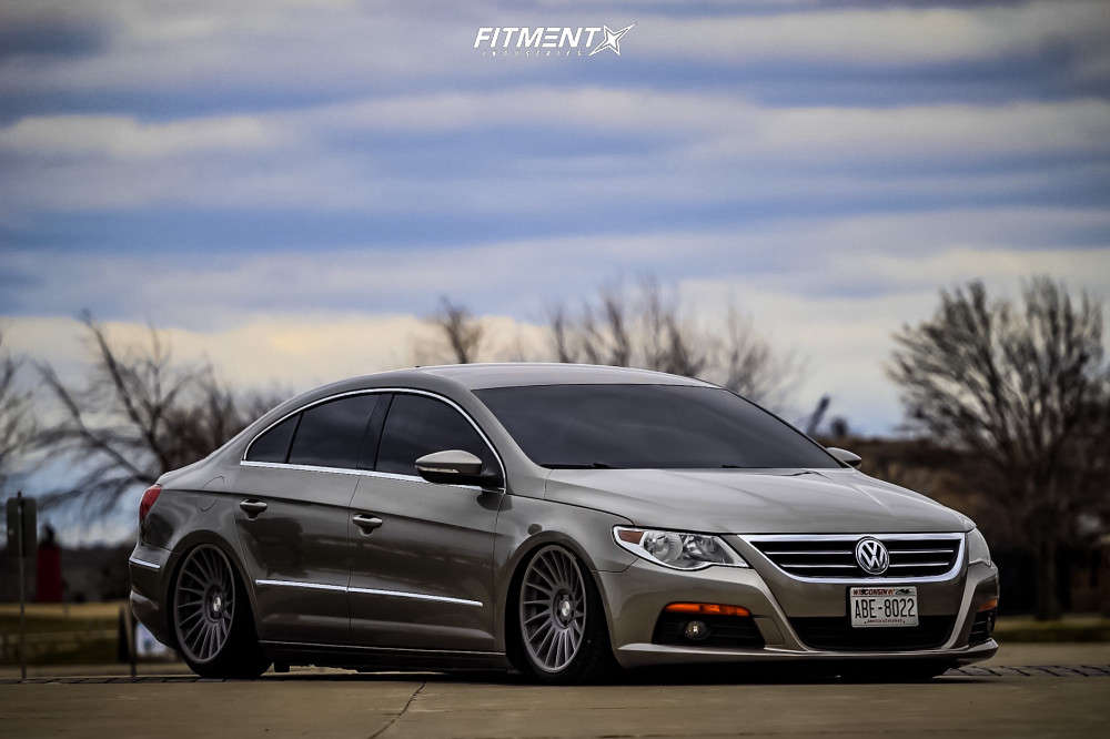 2012 Volkswagen CC Lux with 18x9.5 3SDM 0.04 and Federal 215x40 on Air  Suspension | 1013235 | Fitment Industries
