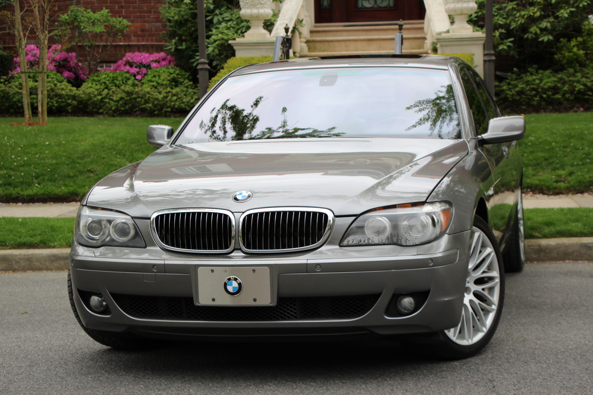 Buy Used 2006 BMW 760I SPORT for $11 900 from trusted dealer in Brooklyn,  NY!