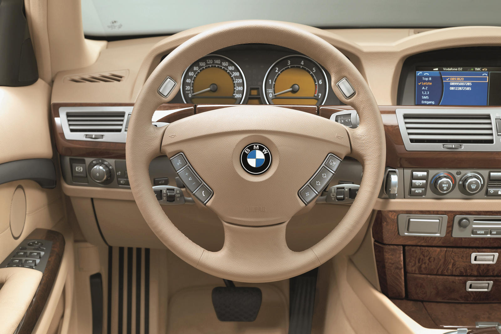 2008 BMW 7 Series Interior Photos | CarBuzz