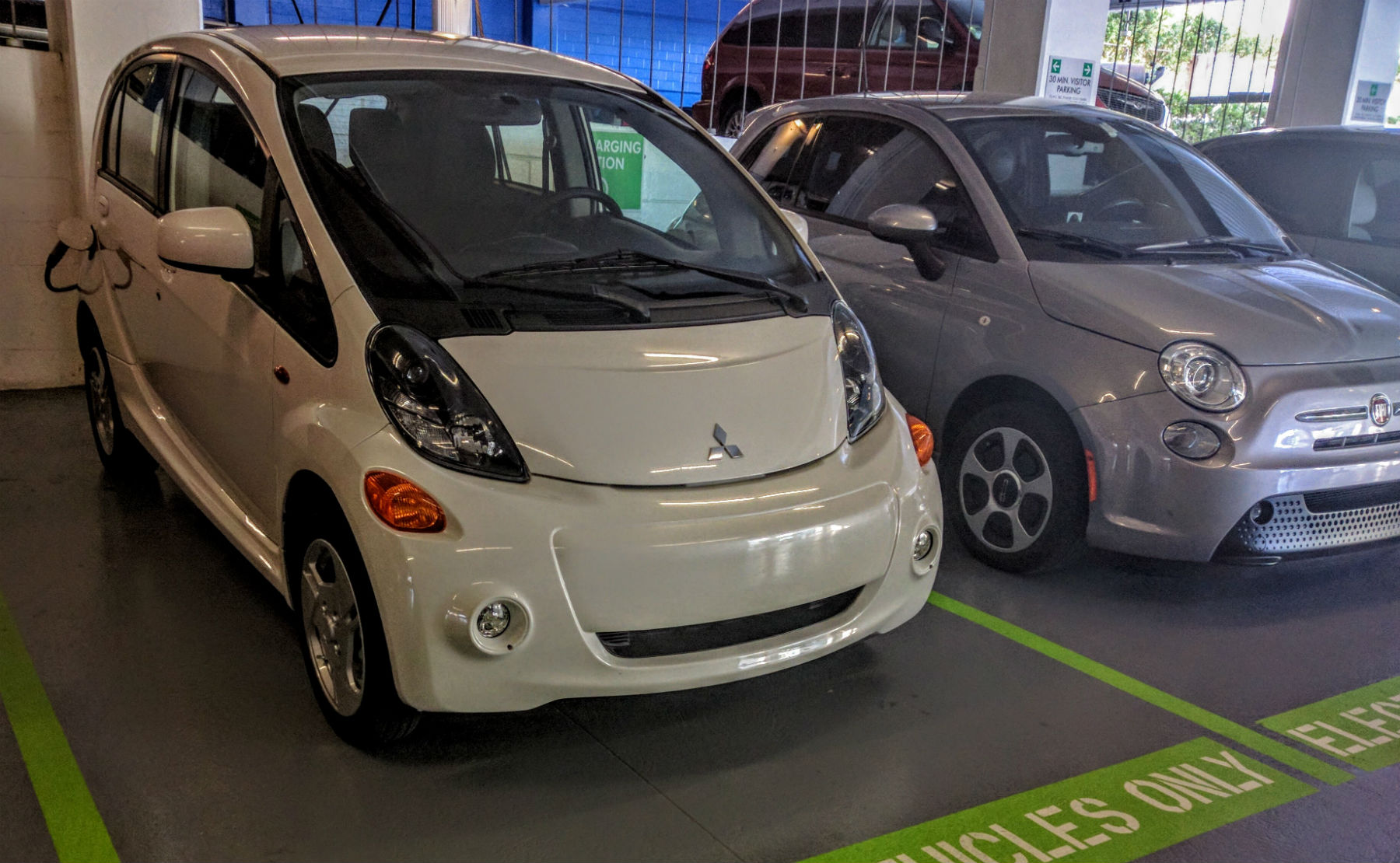 2017 Mitsubishi i-MiEV ES Review : The Best Worst EV - TheIgnitionBlog.com