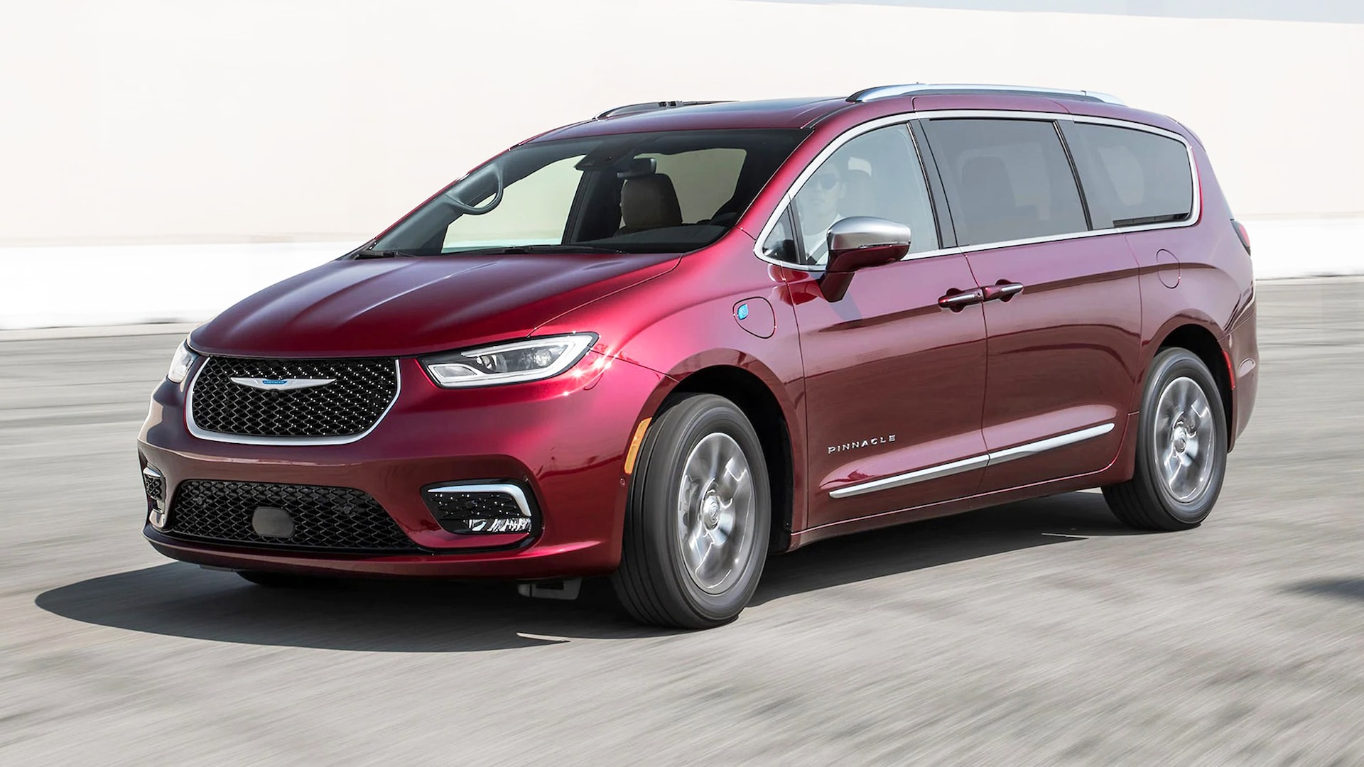 2023 Chrysler Pacifica Plug-in Prices, Reviews, and Photos - MotorTrend