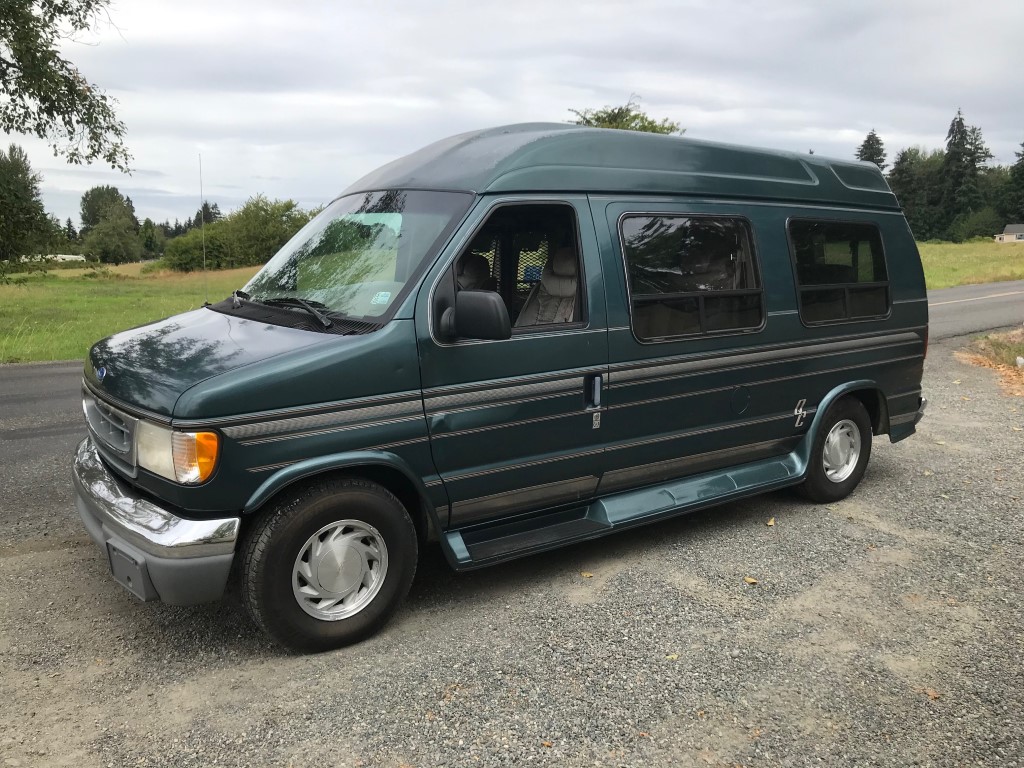 Lot 688- 1997 Ford E150 Quality Coaches Conversion Van W/ Wheelchair Lift -  Lucky Collector Car Auctions