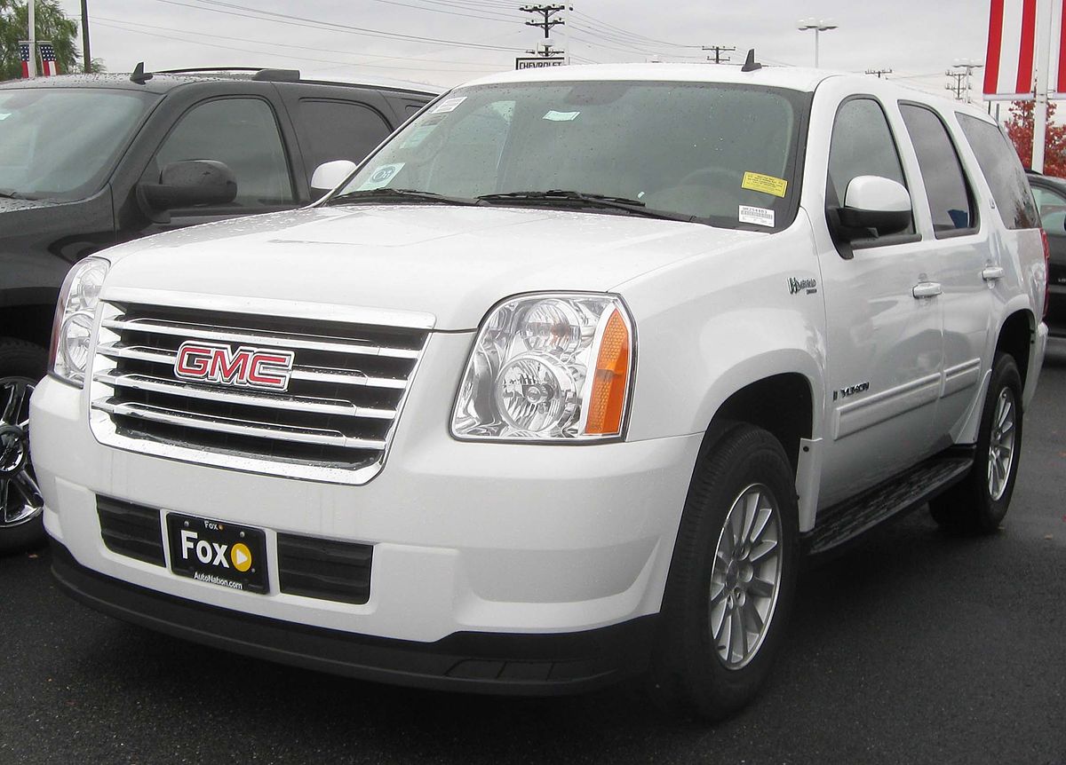 File:2009 GMC Yukon Hybrid -- 11-13-2009.jpg - Wikimedia Commons