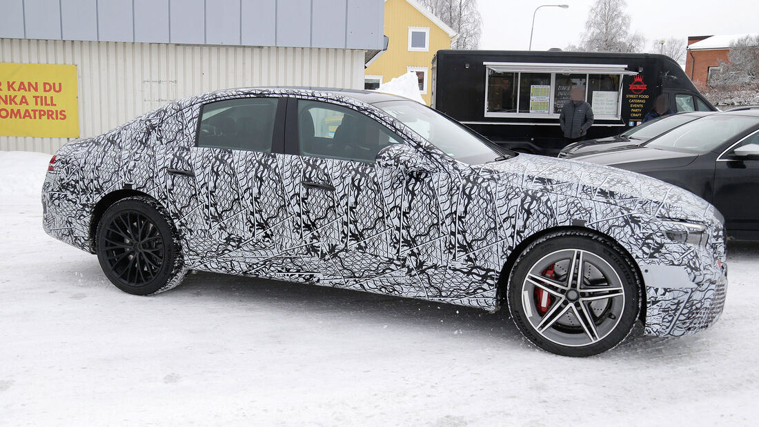 2023 Mercedes-AMG E 53 spied in northern Sweden