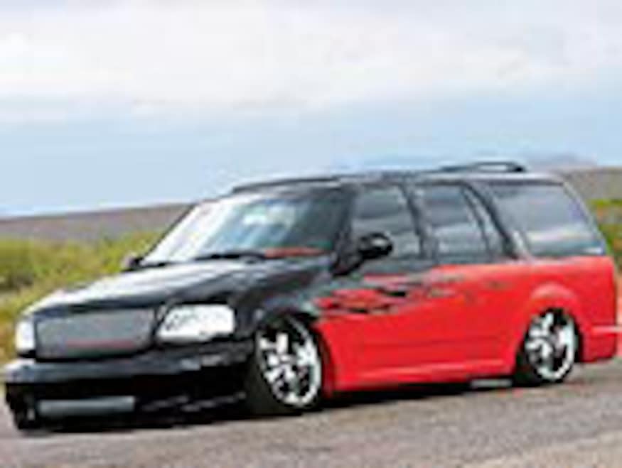 Custom 2000 Ford Expedition - Hypodermic