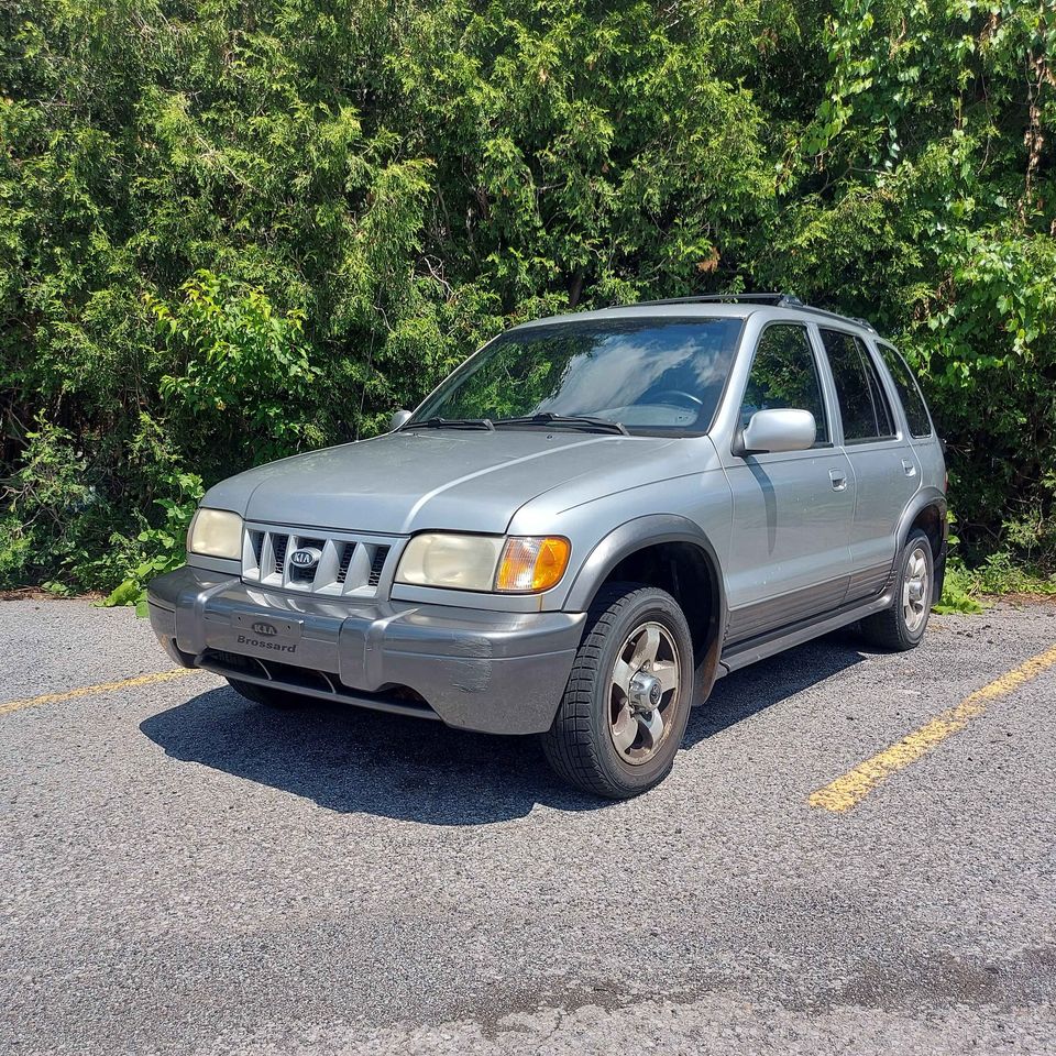 2002 Kia Sportage, the official car of? : r/regularcarreviews