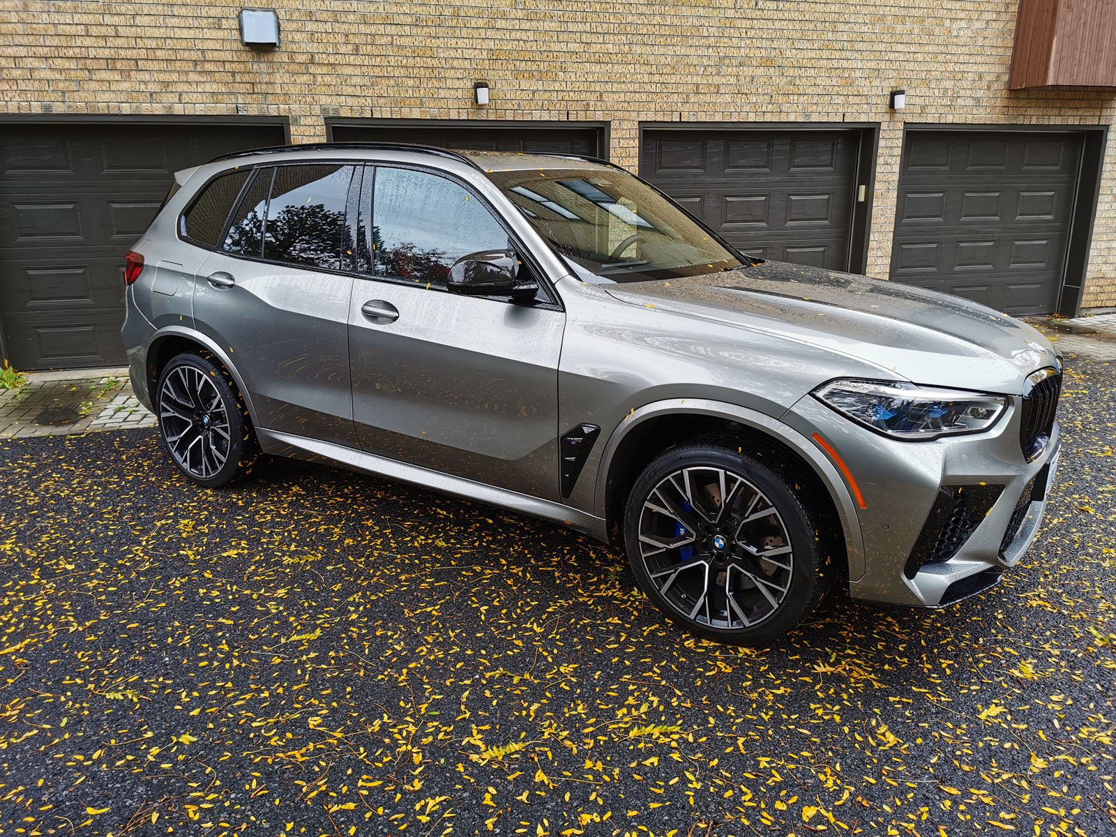 Should You Buy A 2021 BMW X5 M? - Motor Illustrated