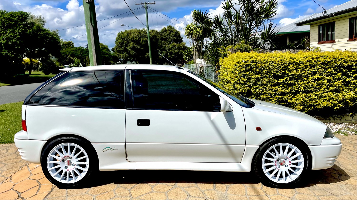 1997 Suzuki Swift GTi - BEN521 - Shannons Club