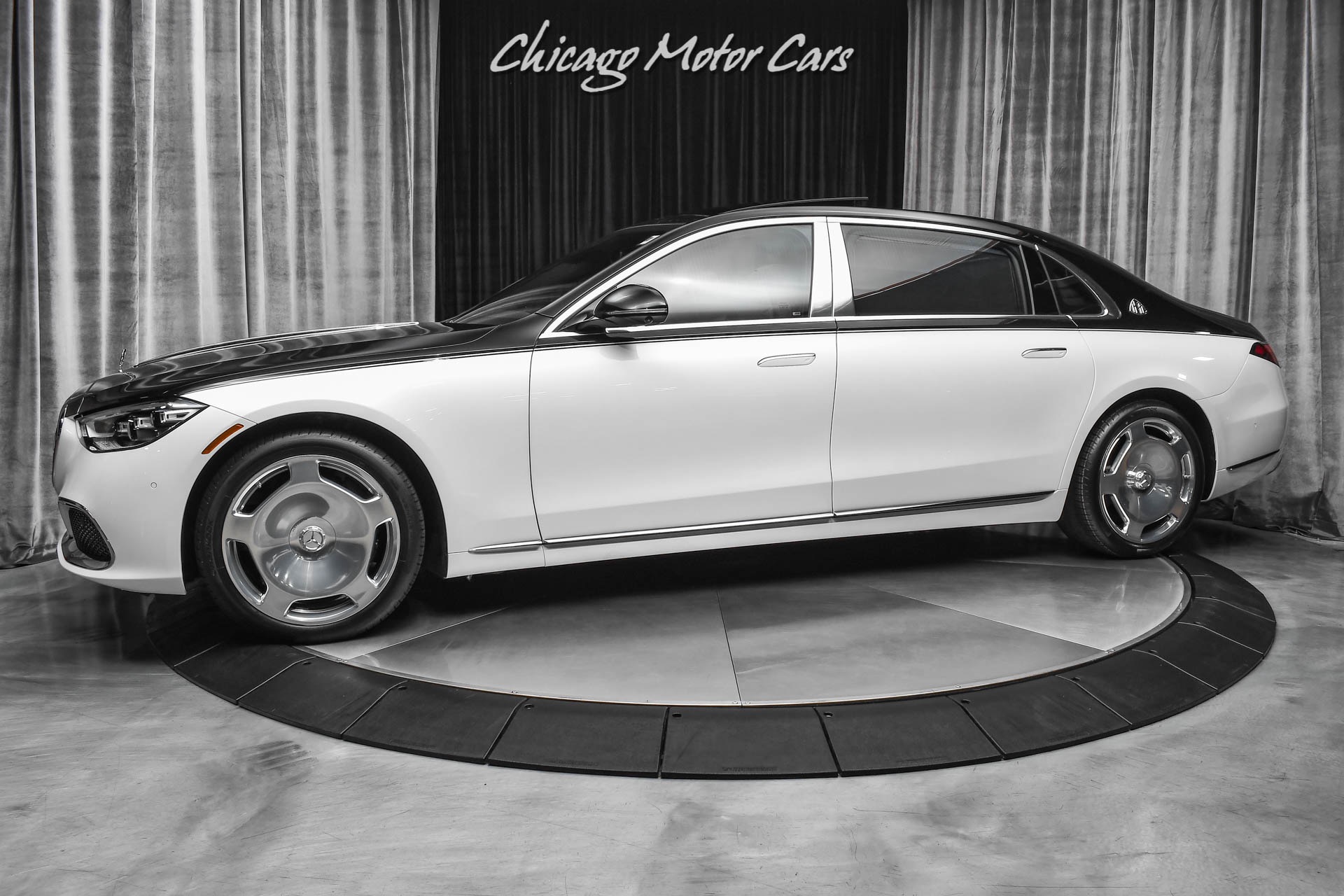 Used 2022 Mercedes-Benz S580 Maybach Maybach S580 4Matic Luxury Sedan  Delivery Miles! 2 Tone! LOADED! For Sale (Special Pricing) | Chicago Motor  Cars Stock #19279