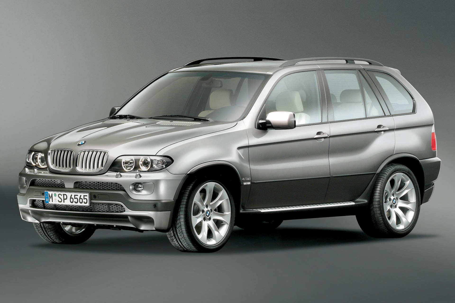 Pre-Owned: 2000 to 2006 BMW X5 SUV