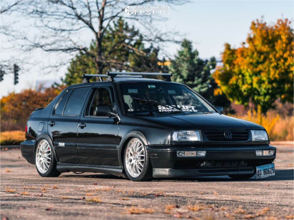 1997 Volkswagen Jetta with 17x7.5 45 Sacchi S25 and 205/40R17 Milestar  Ms932 and Air Suspension | Custom Offsets