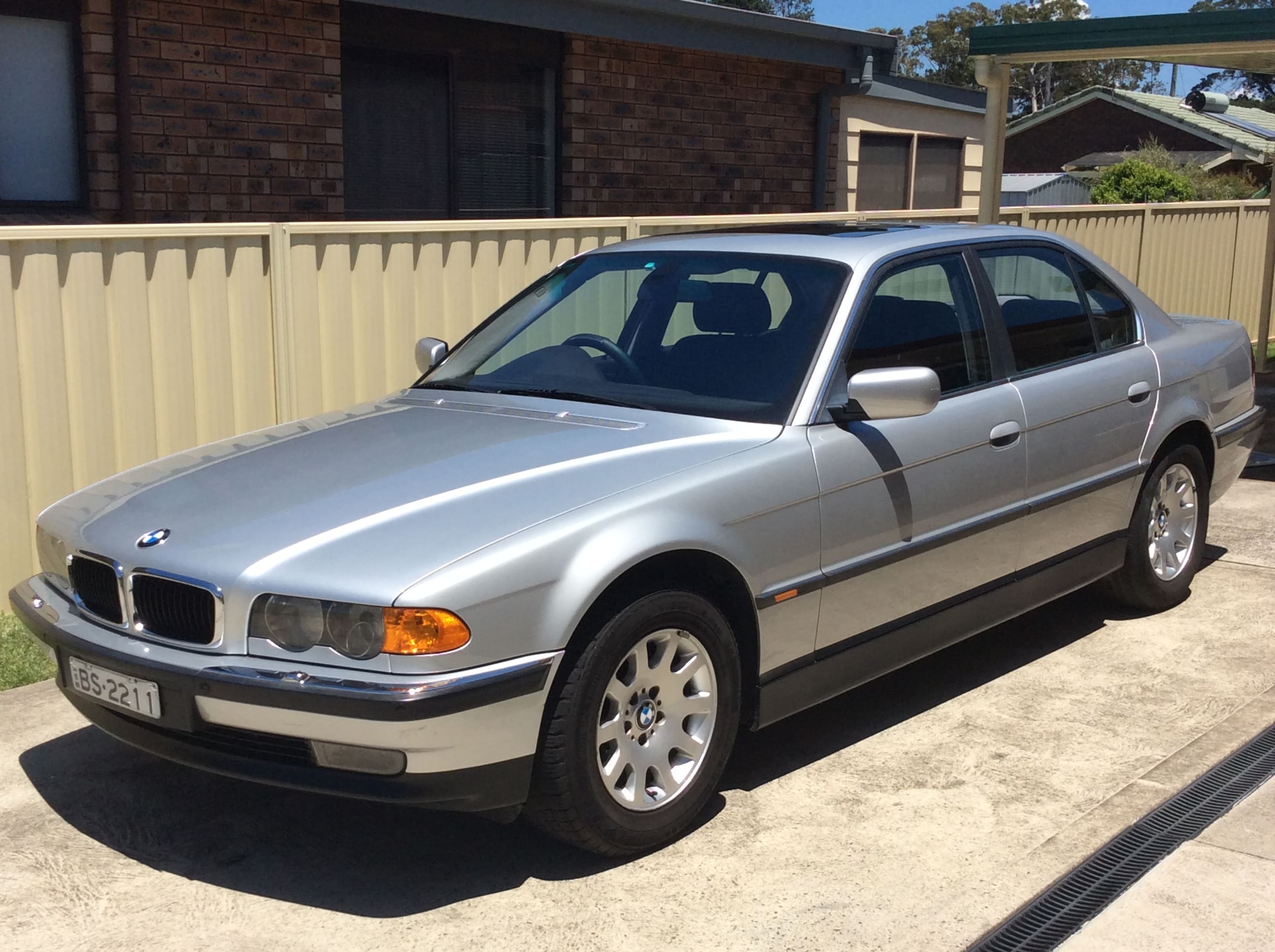 1999 BMW 7 Series: owner review - Drive