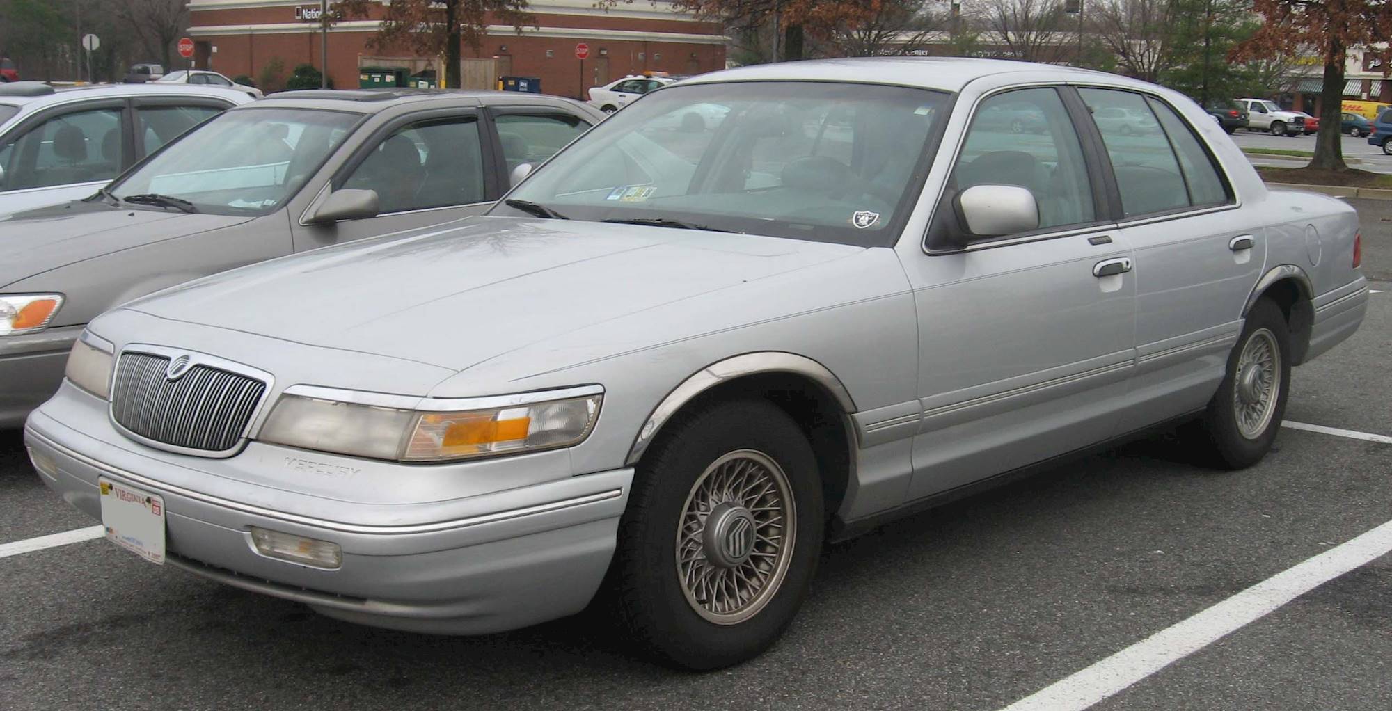 1997 Mercury Grand Marquis GS - Sedan 4.6L V8 auto