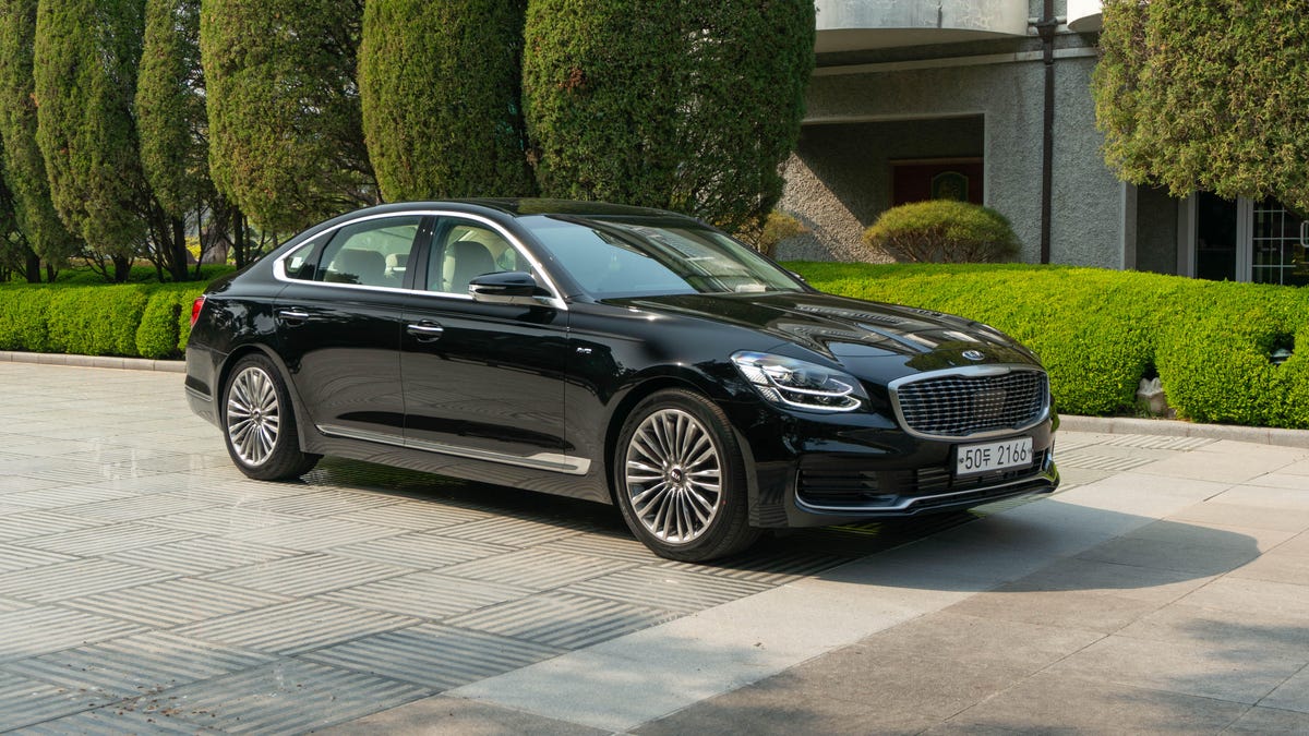 2019 Kia K900 First Drive Review: The best luxury sedan that you've never  heard of - CNET
