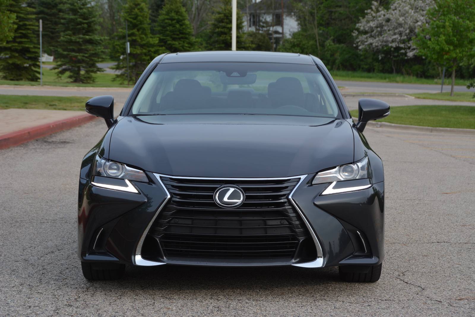 2017 Lexus GS 200t Review - GTspirit