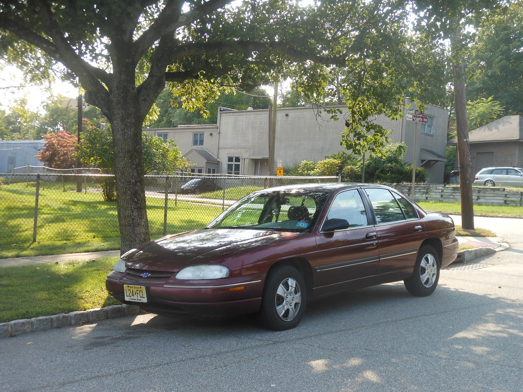 1998 Chevrolet Lumina | The Lumina is from an era when Chevr… | Flickr