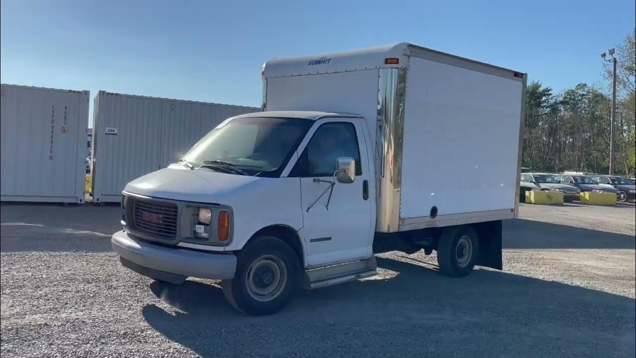 2001 GMC Savana 3500 Box Truck - YouTube