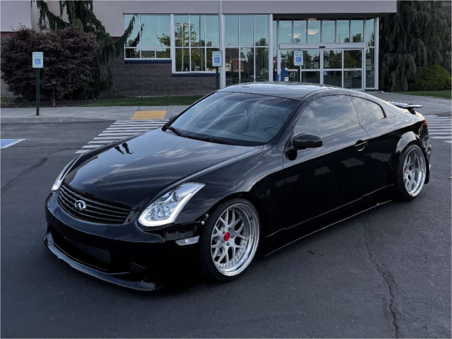 2005 INFINITI G35 with 19x10.5 -3 GMR MS-7 and 245/35R19 Federal SS595 and  Coilovers | Custom Offsets