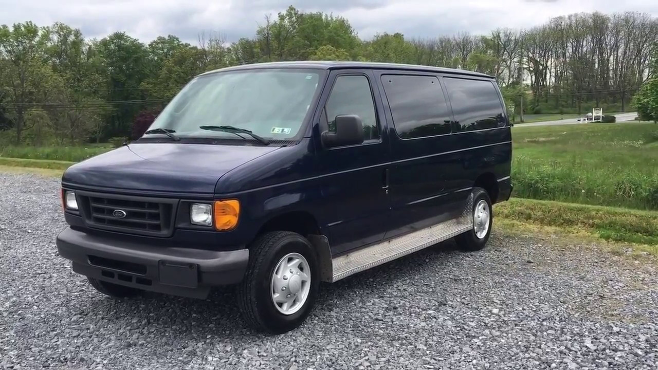 2007 Ford Econoline E-350 XL Super Duty 15 Passenger Van - YouTube