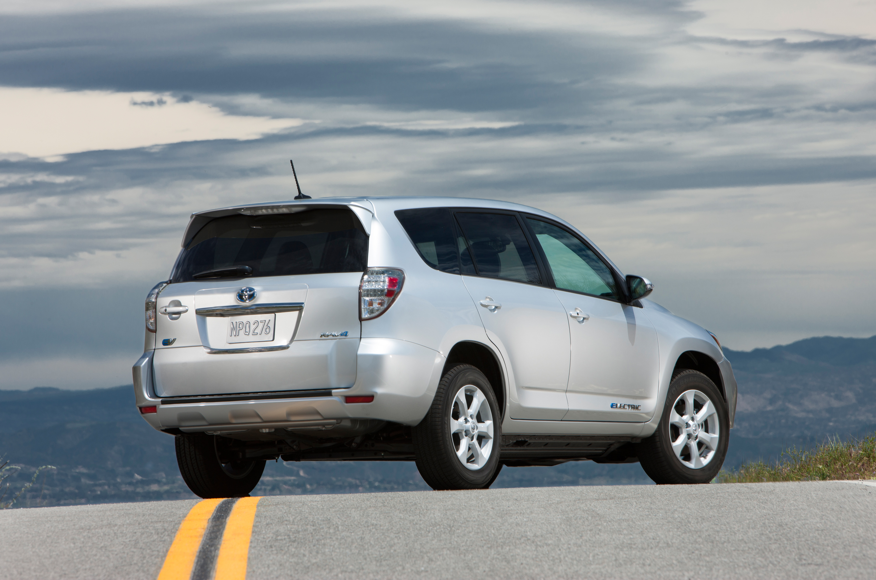 2012 - 2014 Toyota RAV4 EV 003 - Toyota USA Newsroom