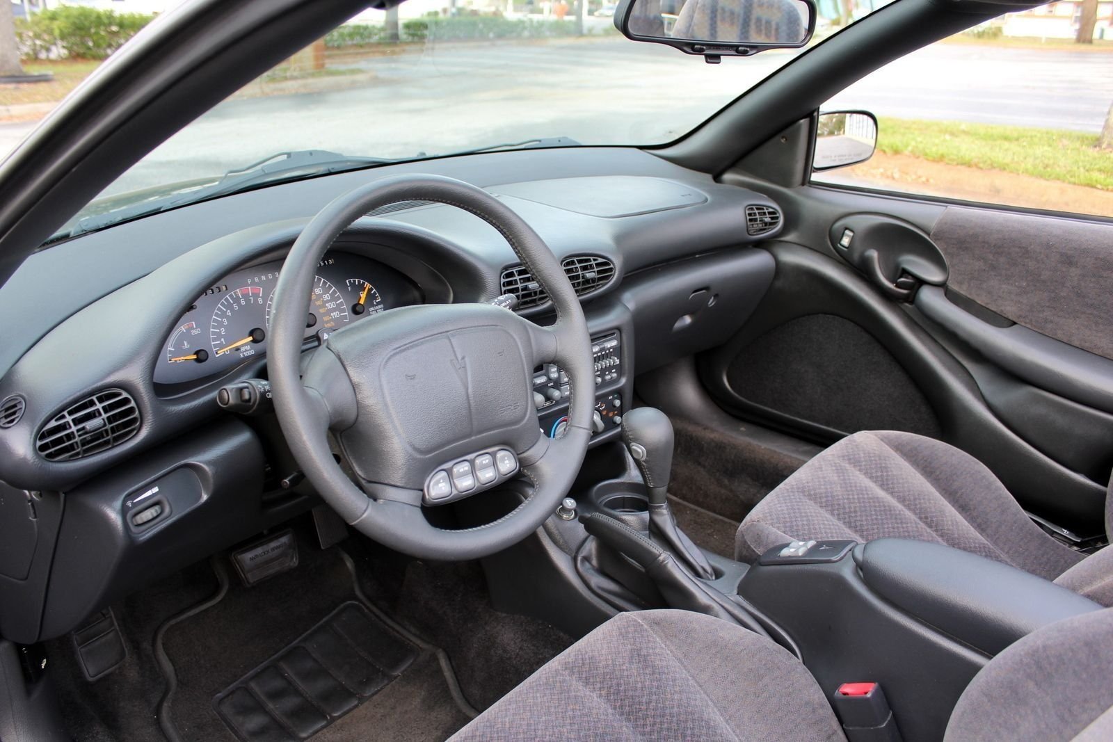 1997 Pontiac Sunfire | Premier Auction