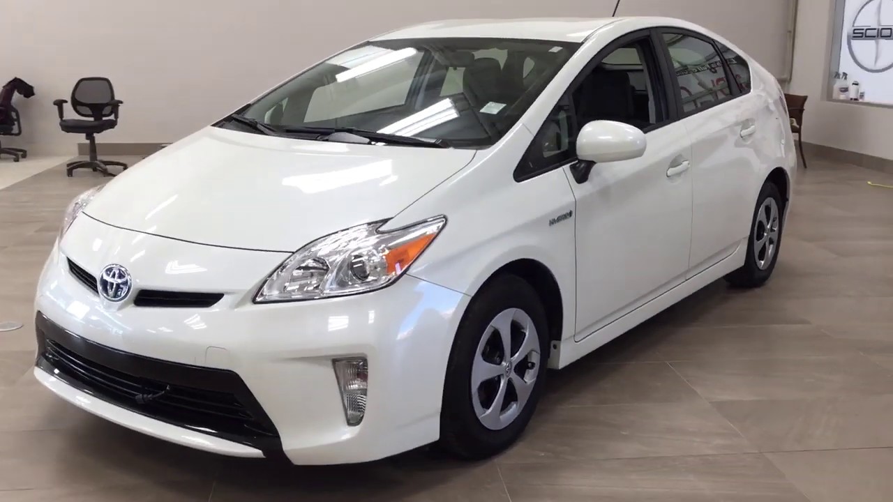 2014 Toyota Prius Review - YouTube