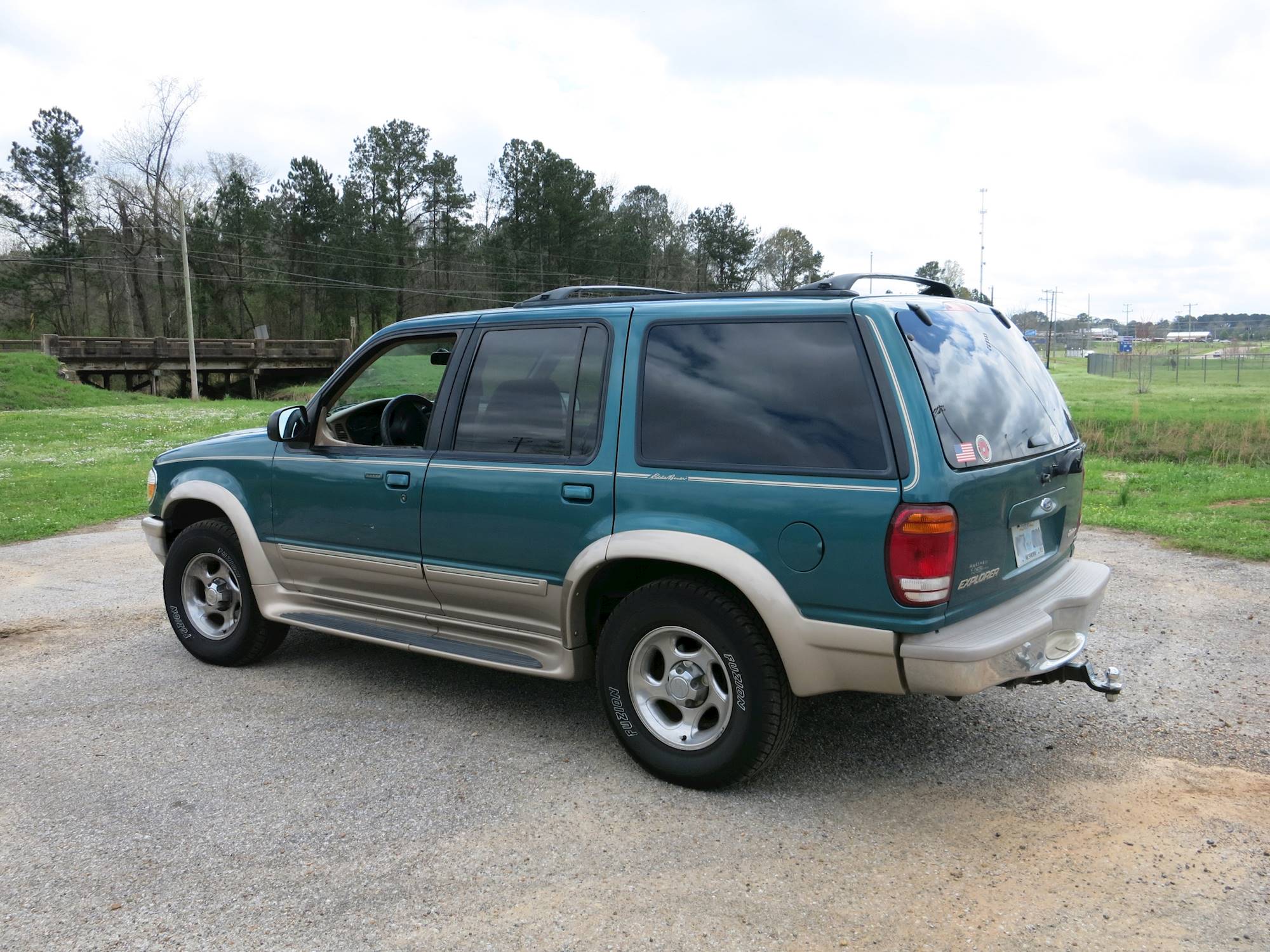 1998 Ford Explorer 4-Door 112" WB Eddie Bauer AWD None