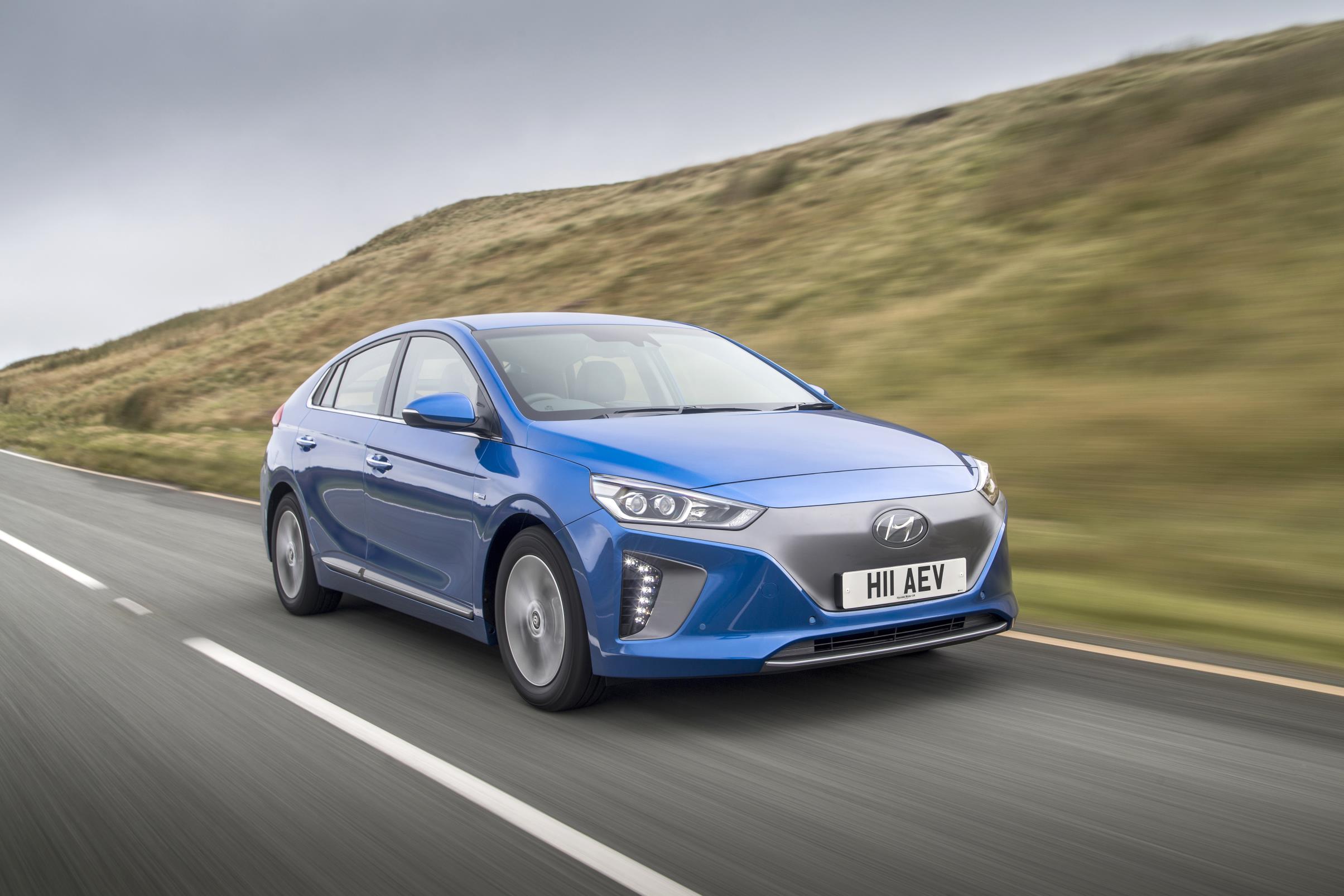 2017 Hyundai Ioniq Electric Priced In the UK From £24,495, PHEV Due in Q2  2017 - autoevolution