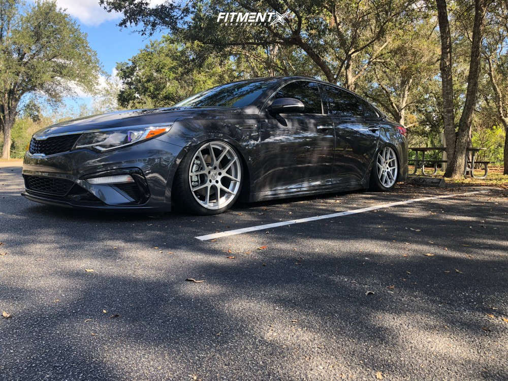 2019 Kia Optima S with 19x8.5 ARC Ar02 and Michelin 225x35 on Air  Suspension | 600374 | Fitment Industries