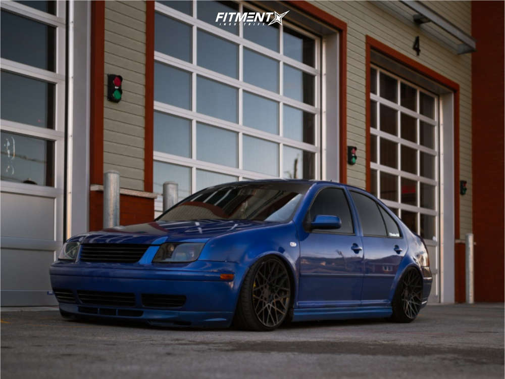 2000 Volkswagen Jetta TDI with 18x8.5 Rotiform Blq and Continental 215x35  on Coilovers | 711376 | Fitment Industries