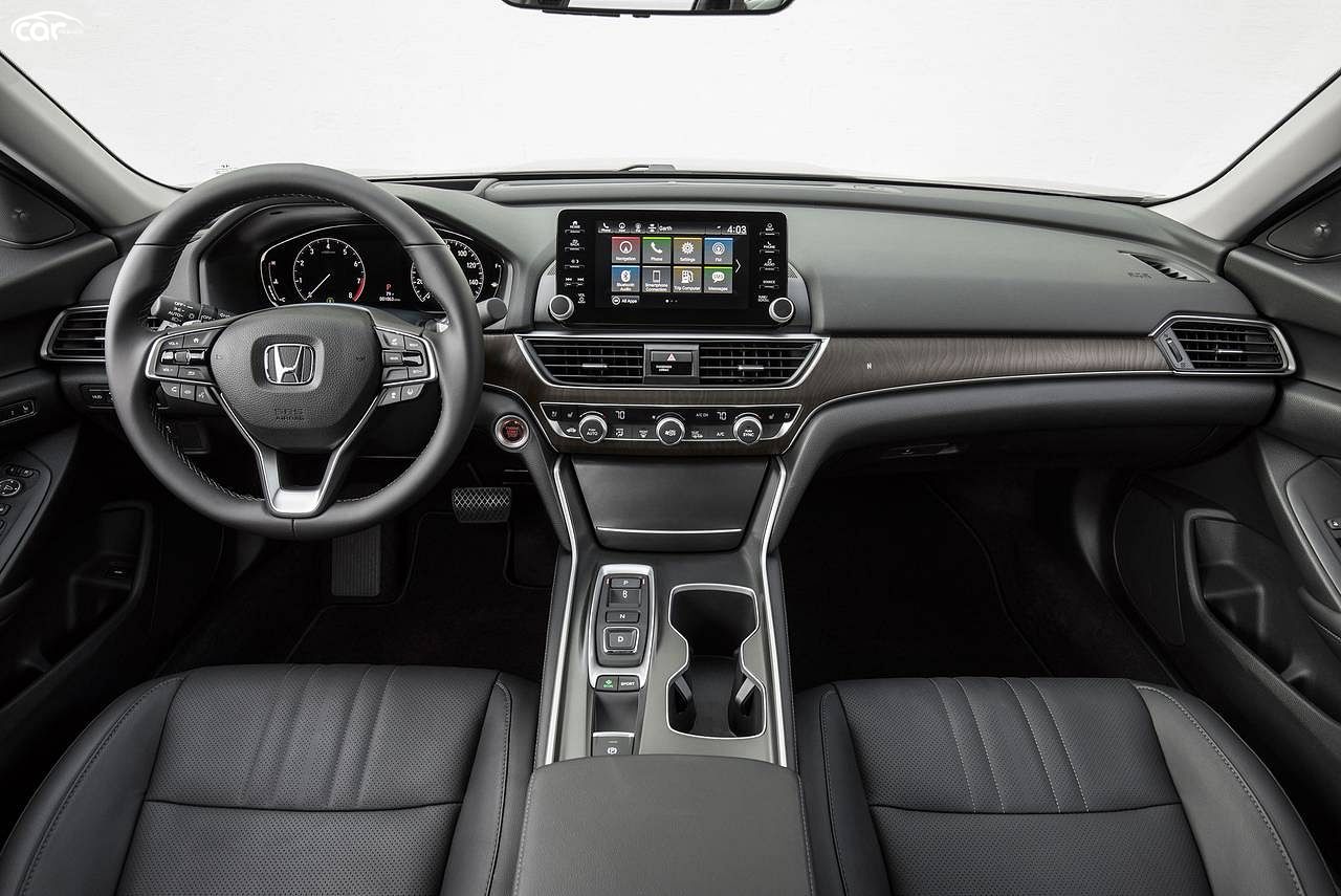 2022 Honda Accord Interior Review - Seating, Infotainment, Dashboard and  Features | CarIndigo.com