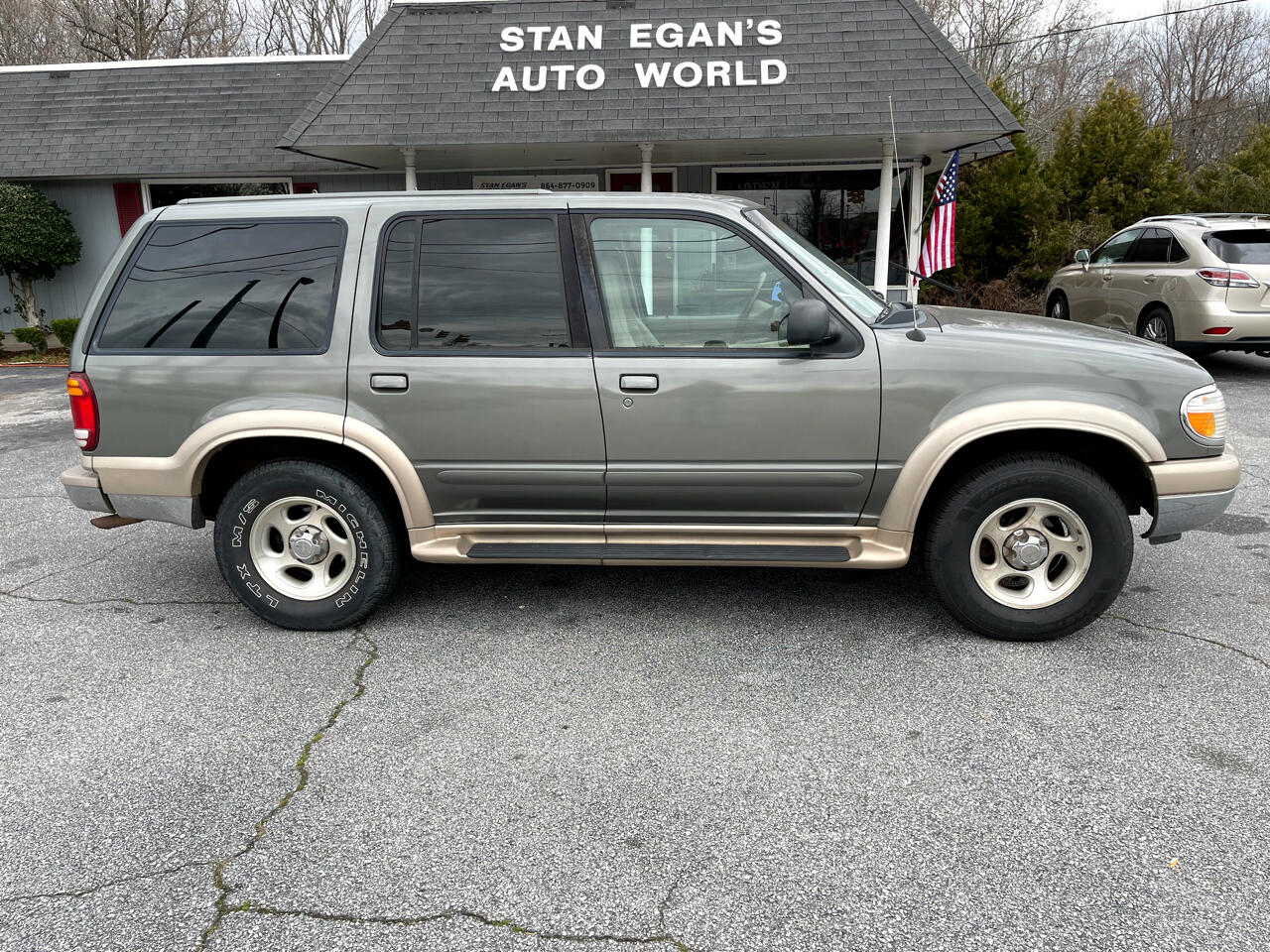 Used 2000 Ford Explorer 2dr 102" WB Eddie Bauer 4WD for Sale in Greer SC  29650 Stan Egan's Auto World