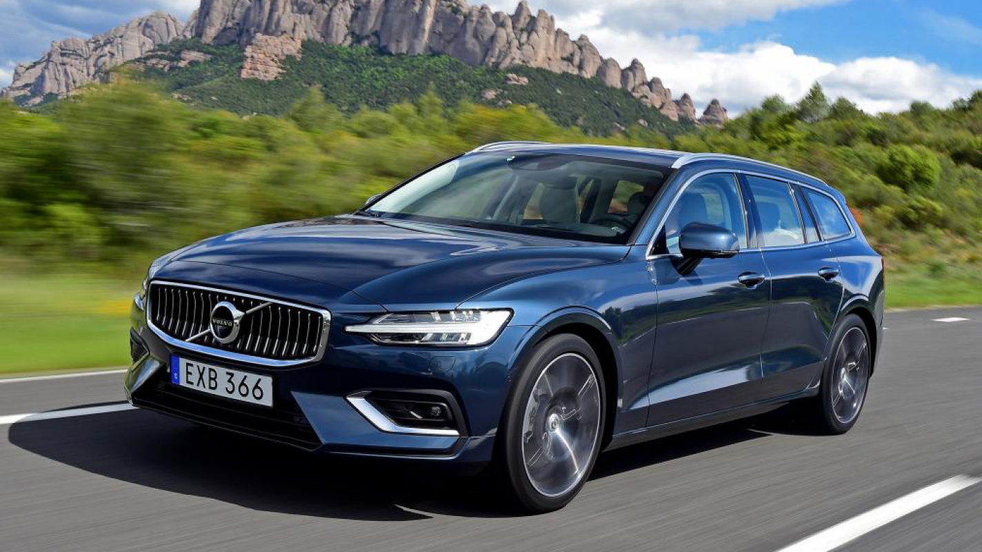 Volvo V60 Review and Buying Guide: Best Deals and Prices | BuyaCar