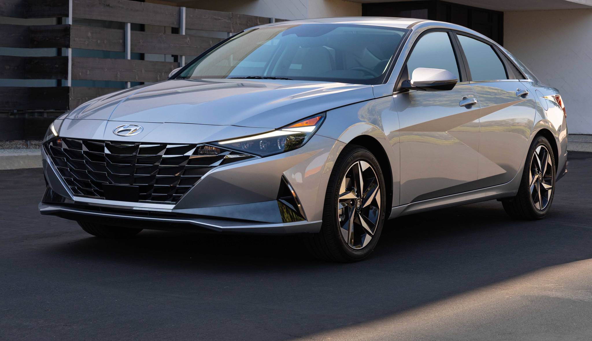 Car review: 2021 Hyundai Elantra SEL | Mercer Island Reporter