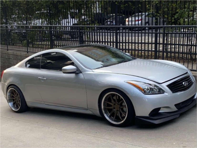 2009 INFINITI G37 with 19x9.5 15 Aodhan Ds02 and 245/35R19 Continental  Extreme Contact and Coilovers | Custom Offsets