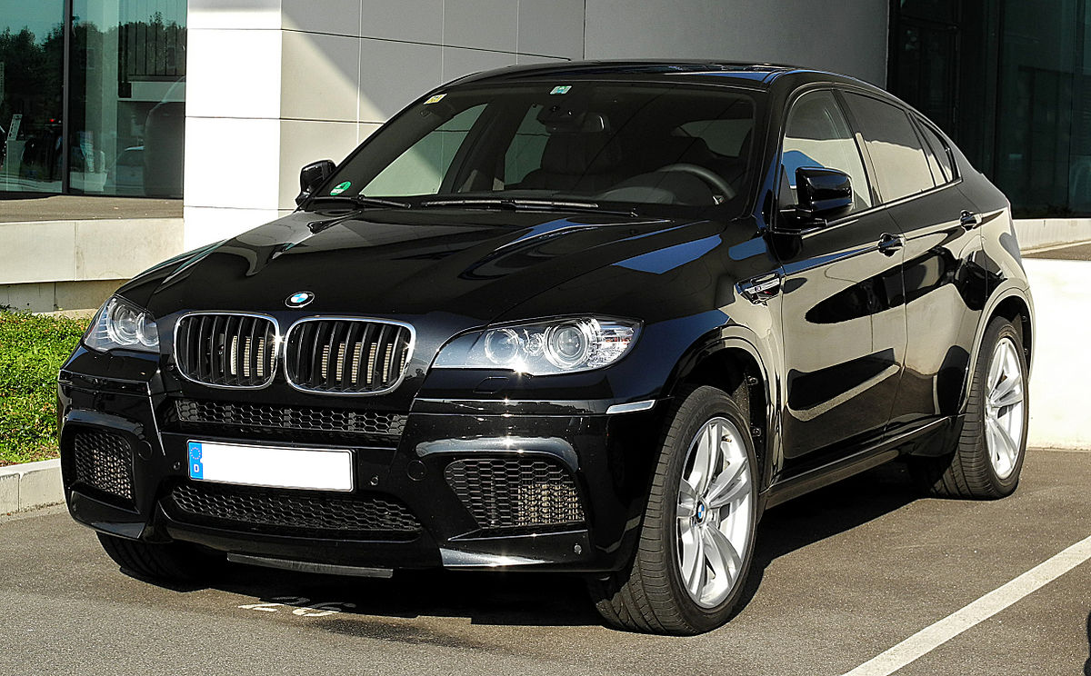 File:BMW X6 M (E71) – Frontansicht, 26. Juni 2011, Düsseldorf.jpg -  Wikimedia Commons