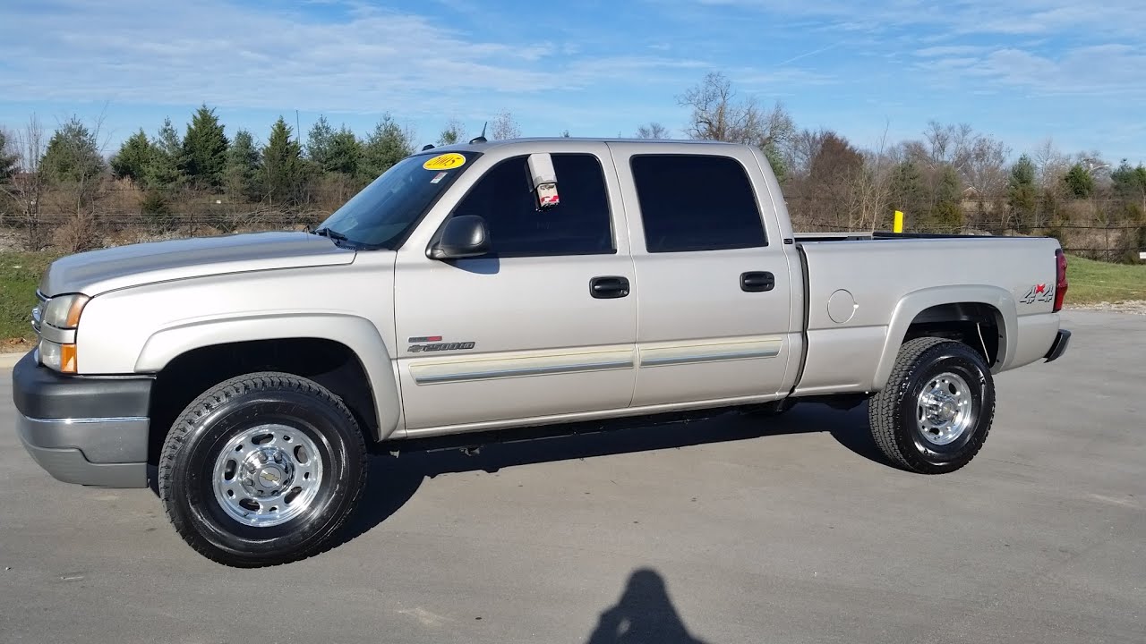 SOLD. 2005 CHEVROLET SILVERADO 2500 HD CREW CAB 6.6L DURAMAX 4X4 2LT 1  OWNER 163K 003 - YouTube