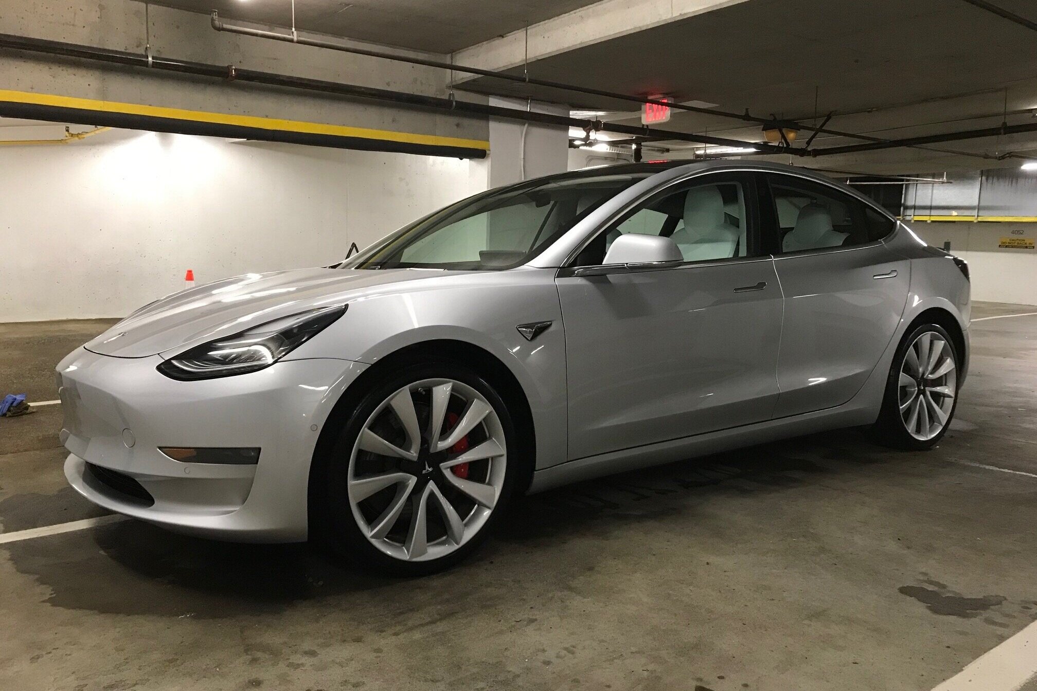 Case Study: 2018 Tesla Model 3 DualMotor — Clean My Car - Vancouver BC