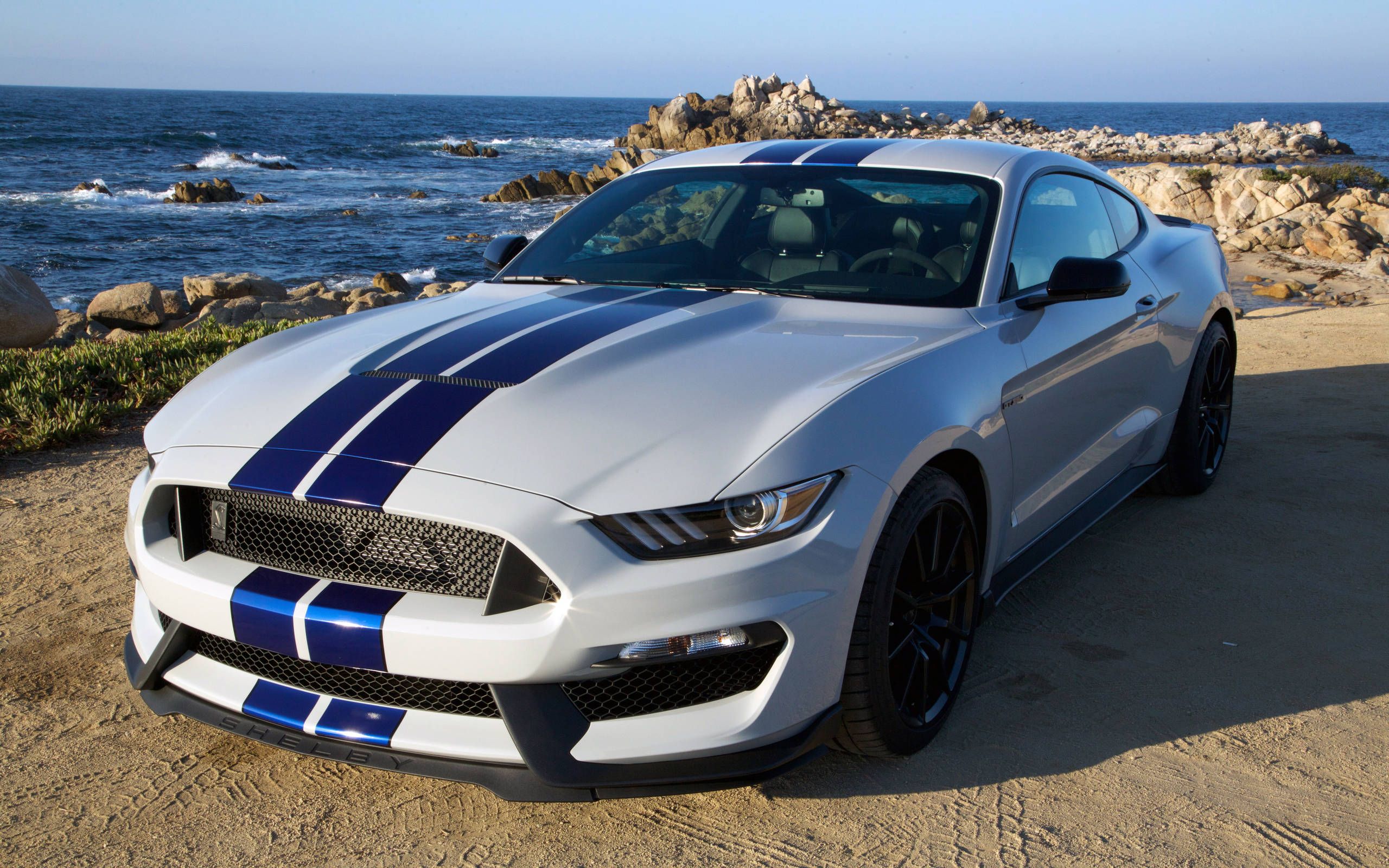 2016 Ford Shelby GT350 review: Nearly perfect pony