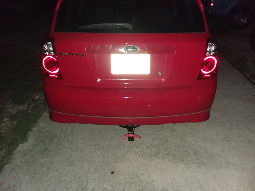 2005 Kia Spectra5 Trailer Hitch - CURT