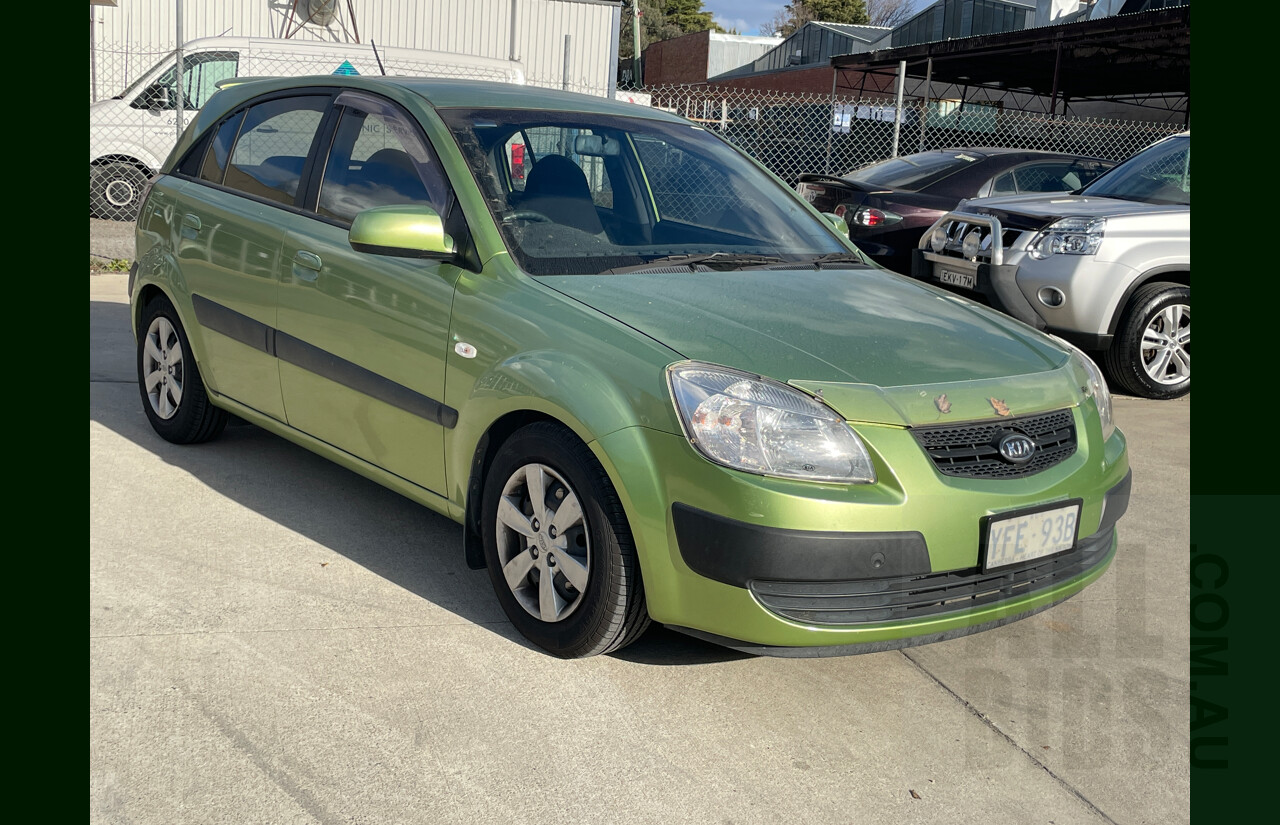 2007 Kia RIO LX JB 5d Hatchback - Lot 1348498 | CARBIDS