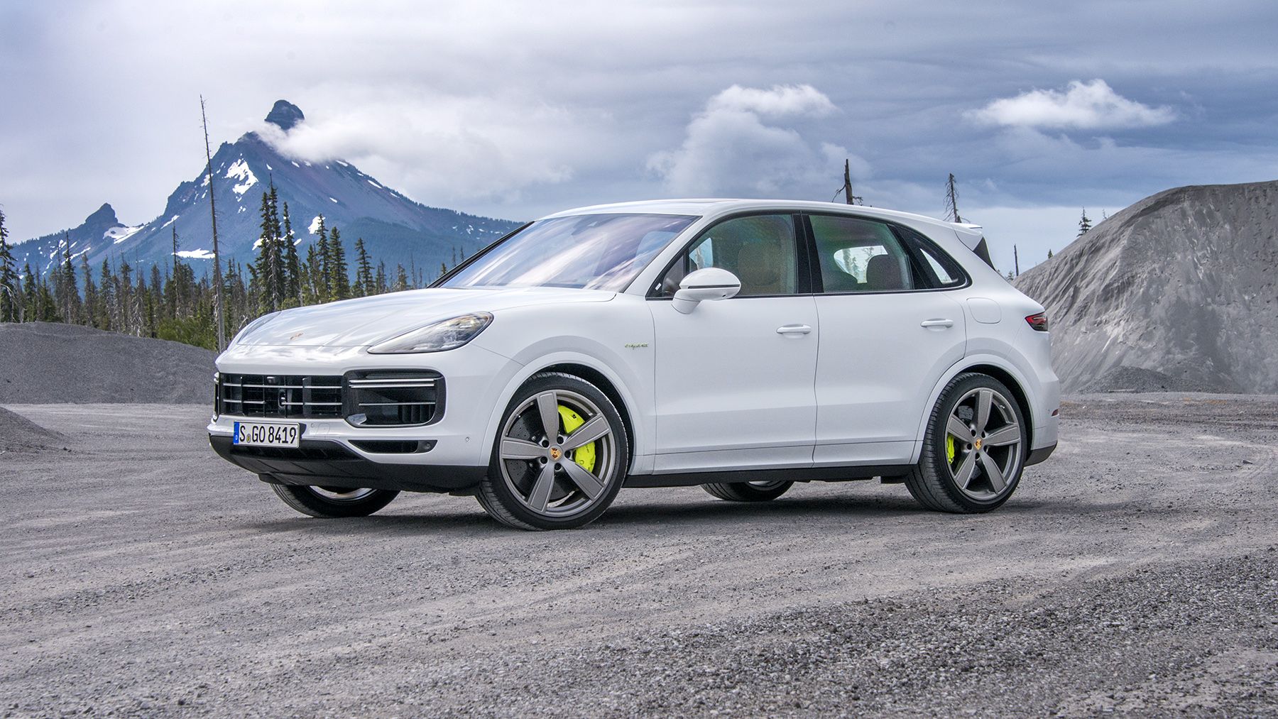 2020 Porsche Cayenne Turbo S E-hybrid drive review, photos, specs,  performance and price