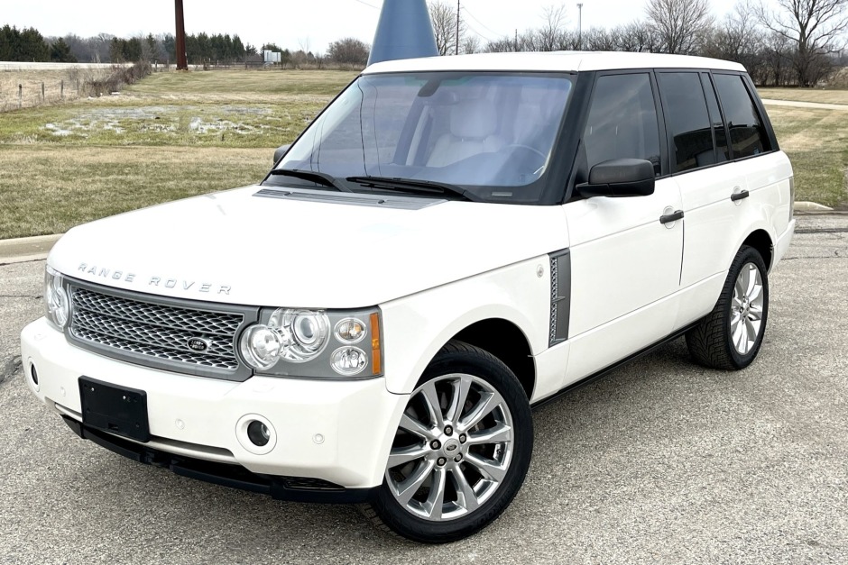 No Reserve: 2009 Land Rover Range Rover Autobiography for sale on BaT  Auctions - sold for $18,000 on April 18, 2022 (Lot #70,944) | Bring a  Trailer