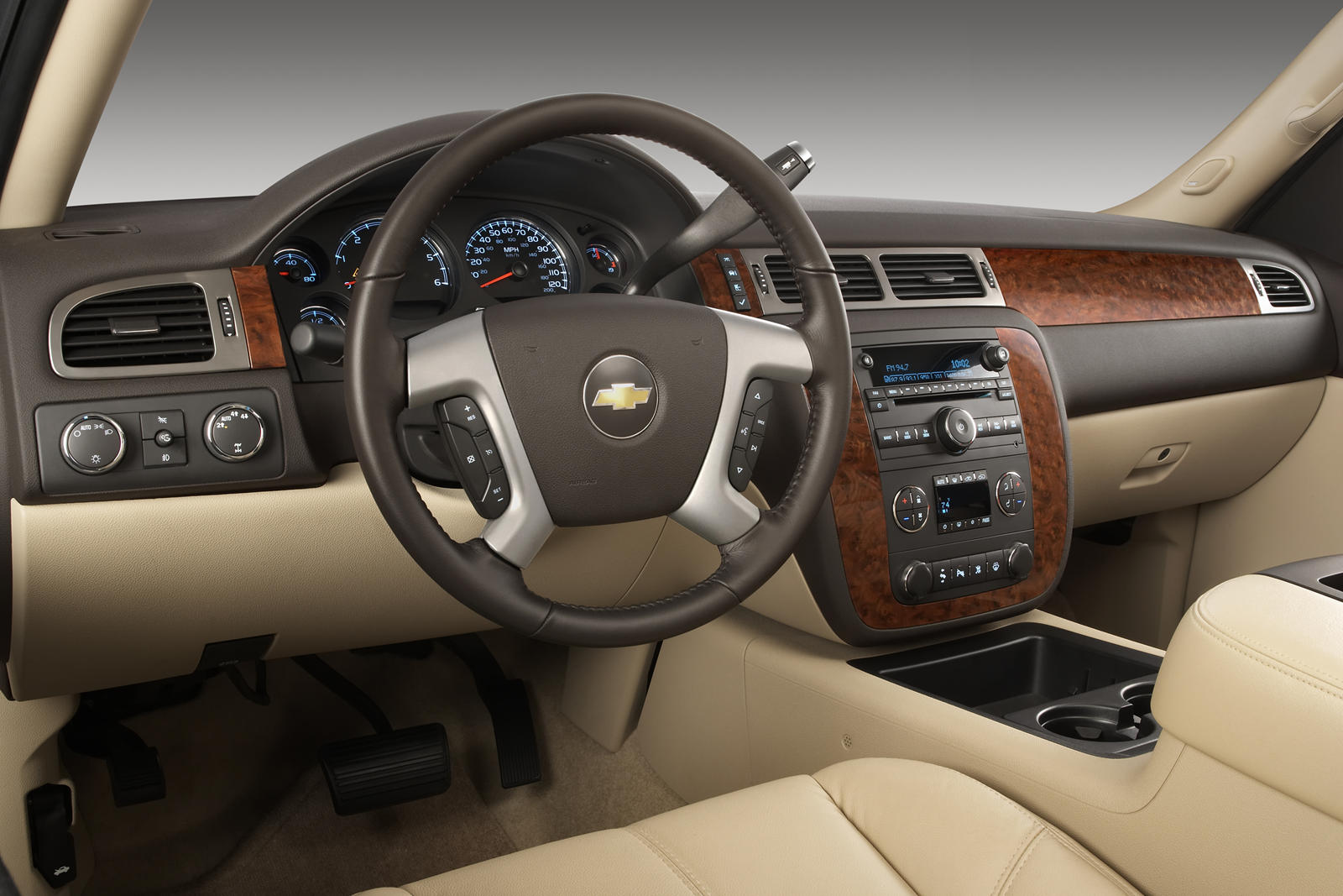 2012 Chevrolet Silverado 1500 Hybrid Interior Photos | CarBuzz