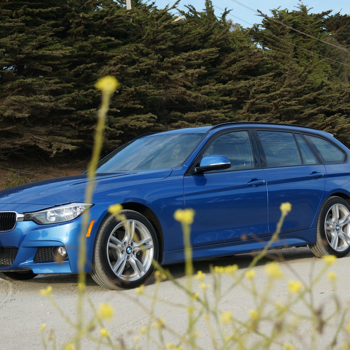 2014 BMW 328d xDrive Sports Wagon review: BMW's diesel wagon is a 40-mpg  corner carver - CNET