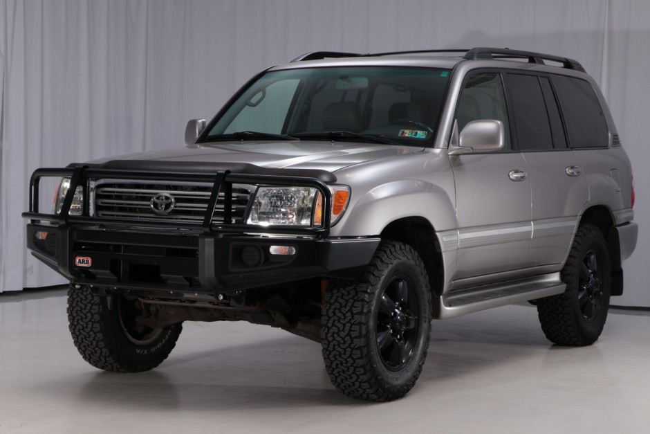 2005 Toyota Land Cruiser for sale on BaT Auctions - sold for $18,400 on May  14, 2019 (Lot #18,801) | Bring a Trailer